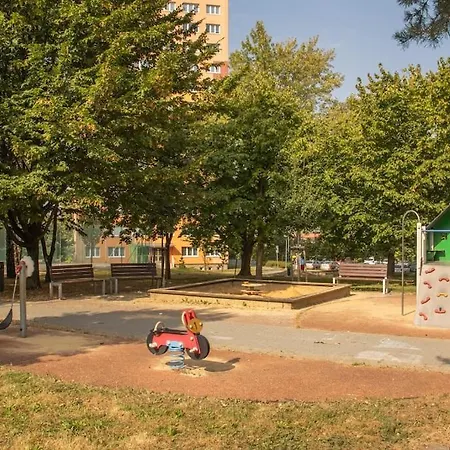 Apartment Utulny Byt Na Ulici Vrsovcu